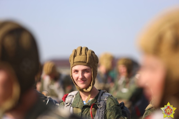 На базе 38-й Брестской отдельной десантно-штурмовой бригады проходит пятидневный сбор с офицерами-выпускниками На базе 38-й Брестской отдельной десантно-штурмовой бригады проходит пятидневный сбор с офицерами-выпускниками