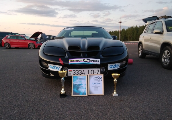 Показываем два редких Pontiac Firebird, которые есть в Беларуси Показываем два редких Pontiac Firebird, которые есть в Беларуси