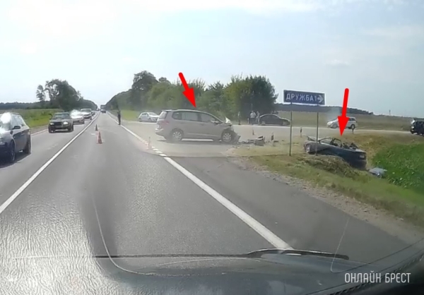 Серьезное ДТП возле Бреста. Подробности и фото от МЧС Серьезное ДТП возле Бреста. Подробности и фото от МЧС