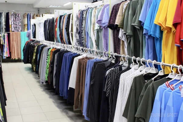 Собираться в школу выгодно здесь! Новая коллекция школьной одежды в магазинах «Мегаполис» в Бресте точно будет солд-аут! Собираться в школу выгодно здесь! Новая коллекция школьной одежды в магазинах «Мегаполис» в Бресте точно будет солд-аут!