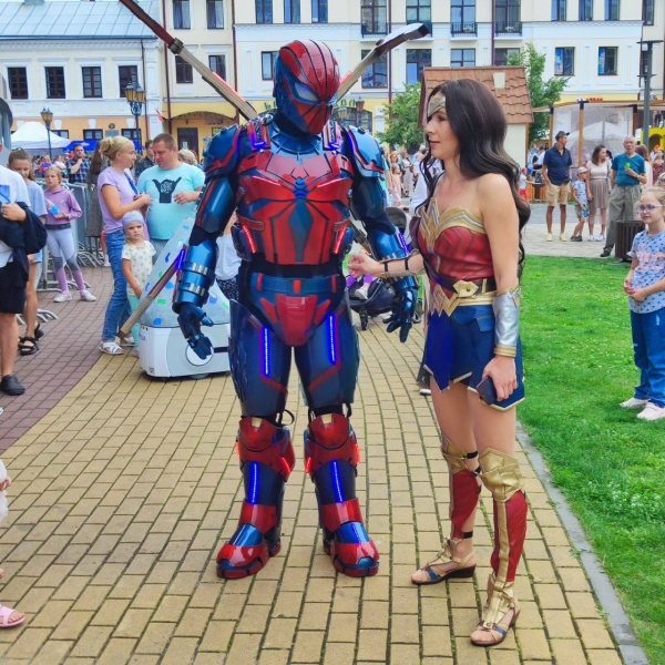 Такая атмосфера сейчас царит на брестском Арбате - улице Советской