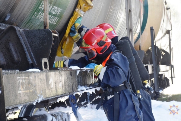 В Бресте прошли учения на железнодорожном транспорте В Бресте прошли учения на железнодорожном транспорте