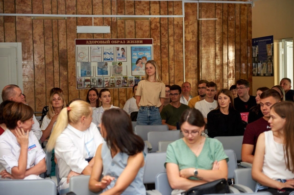 В Брестскую областную клиническую больницу для прохождения интернатуры прибыли 28 молодых специалистов В Брестскую областную клиническую больницу для прохождения интернатуры прибыли 28 молодых специалистов