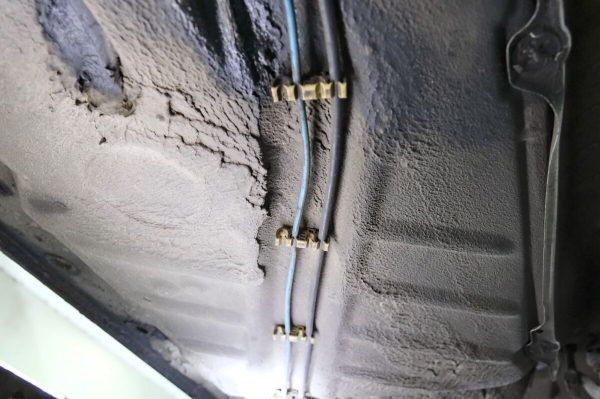 Volkswagen, не видевший зимы почти 20 лет! Отыскали идеальный Golf 1989 г. в., который точно не найти на «вторичке» Volkswagen, не видевший зимы почти 20 лет! Отыскали идеальный Golf 1989 г. в., который точно не найти на «вторичке»