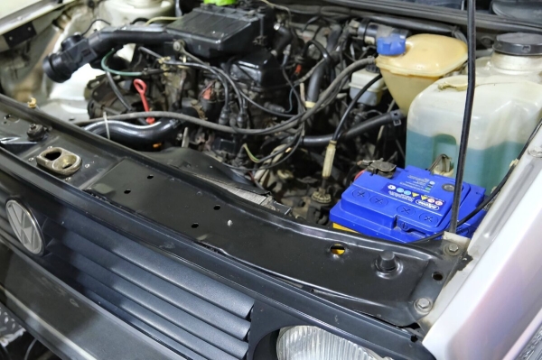 Volkswagen, не видевший зимы почти 20 лет! Отыскали идеальный Golf 1989 г. в., который точно не найти на «вторичке» Volkswagen, не видевший зимы почти 20 лет! Отыскали идеальный Golf 1989 г. в., который точно не найти на «вторичке»