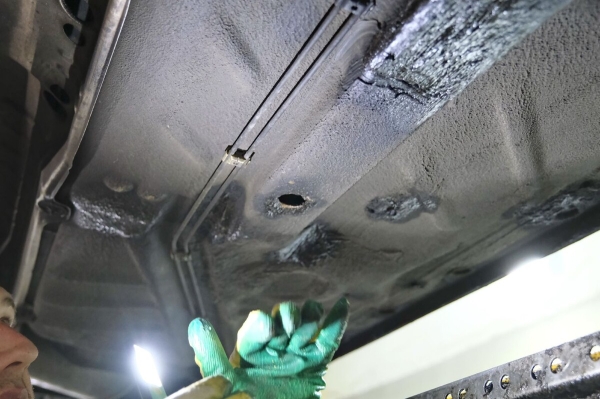 Volkswagen, не видевший зимы почти 20 лет! Отыскали идеальный Golf 1989 г. в., который точно не найти на «вторичке» Volkswagen, не видевший зимы почти 20 лет! Отыскали идеальный Golf 1989 г. в., который точно не найти на «вторичке»