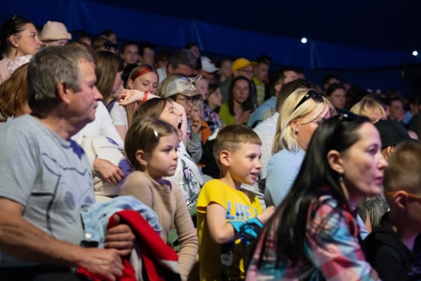 ВПЕРВЫЕ! Цирк-шапито «SIRIUS» представит в Бресте новое экстрим-шоу «Колумбийский форсаж» ВПЕРВЫЕ! Цирк-шапито «SIRIUS» представит в Бресте новое экстрим-шоу «Колумбийский форсаж»