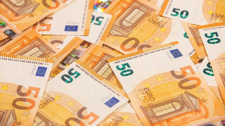 Вклады в EUR: особенности и преимущества