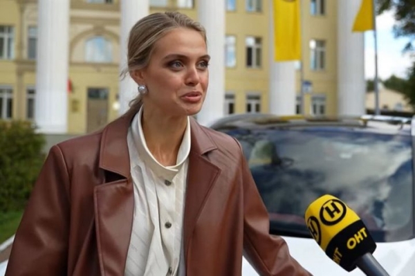 Мама «Мисс Беларусь» будет водить новый Geely вместо нее – причина банальна Мама «Мисс Беларусь» будет водить новый Geely вместо нее – причина банальна