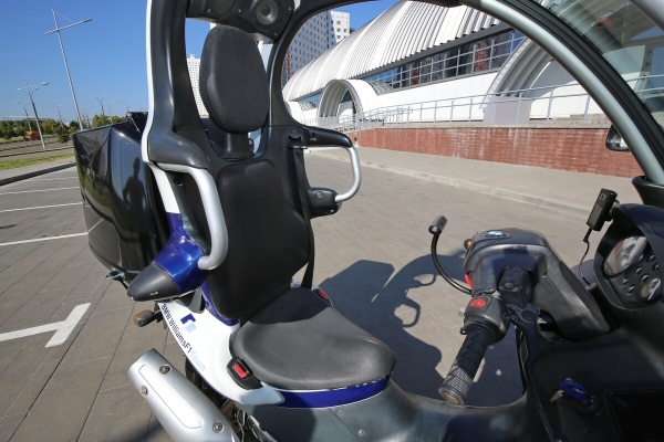 «Покупал за $2 200, но для меня — цены ему нет!» Белорус приобрёл редкий скутер BMW C1