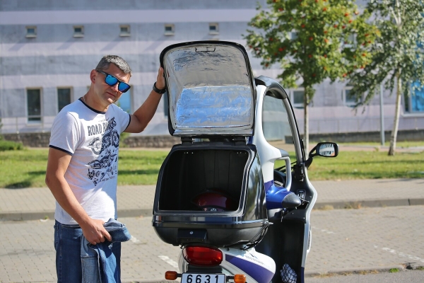 «Покупал за $2 200, но для меня — цены ему нет!» Белорус приобрёл редкий скутер BMW C1