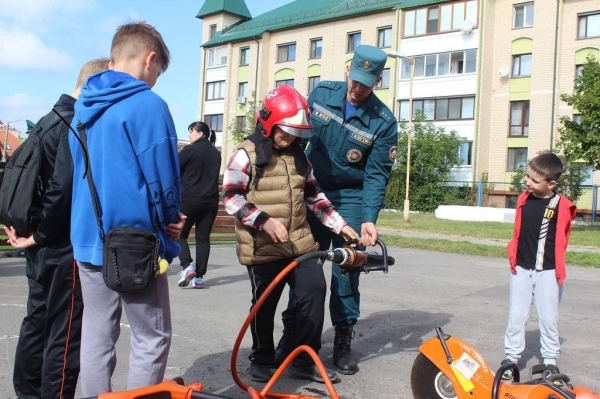 Соревнования по мини-футболу прошли в 19-й средней школе г. Бреста