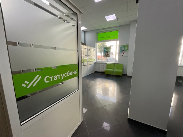 СтатусБанк открыл в центре Бреста первое отделение с вкусными курсами. Это как?