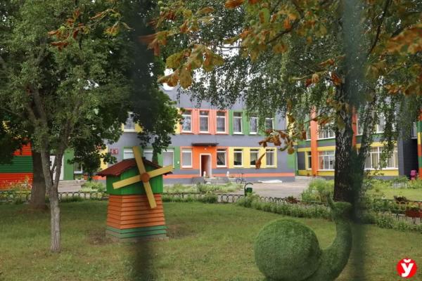 В три года весил 7 кг и спал в углу, как собака. Стали известны подробности о семье, в которой родители убили своего сына в Слуцке