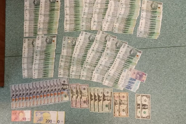 В Варшаве задержали 20-летнего белоруса за мошенничество от имени банка