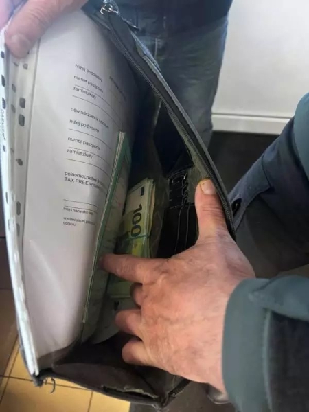 Белорус не задекларировал 18 000 евро и получил проблемы на литовской границе Белорус не задекларировал 18 000 евро и получил проблемы на литовской границе