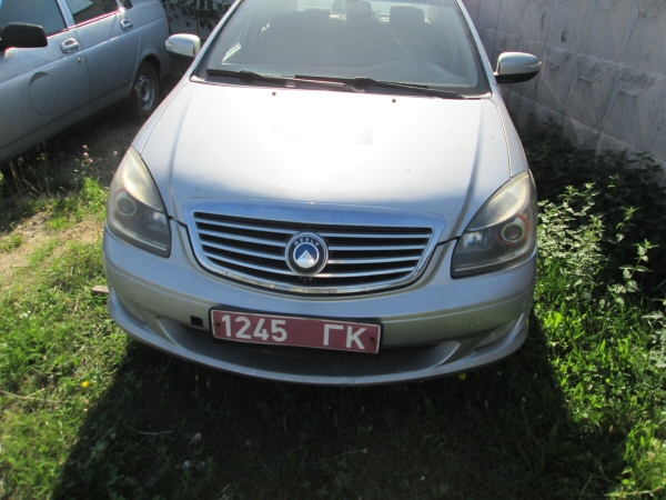 МВД выставило на продажу служебные Geely SC7 и другие авто. Вот какие ценники