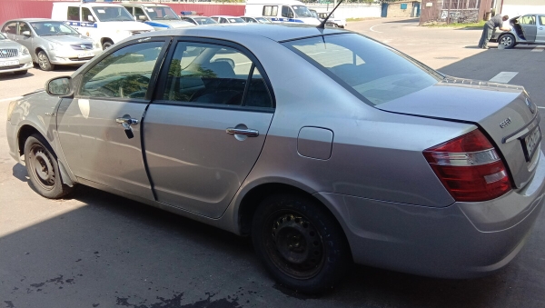 МВД выставило на продажу служебные Geely SC7 и другие авто. Вот какие ценники