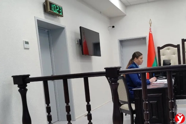 Обвиняемый в двойном убийстве сказал последнее слово в суде Крупского района Обвиняемый в двойном убийстве сказал последнее слово в суде Крупского района