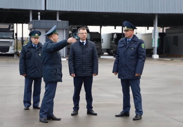 Работу пунктов пропуска «Козловичи» и «Брест» проинспектировал Председатель ГТК Владимир Орловский