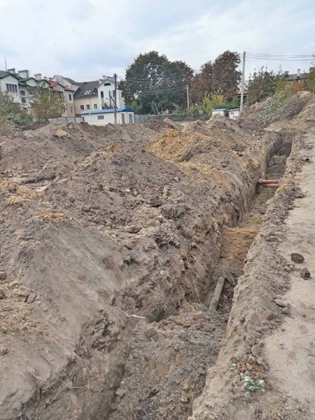 Раскопки в центре Бреста на участке бывшего «Прибужского квартала» Раскопки в центре Бреста на участке бывшего «Прибужского квартала»