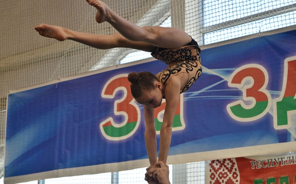 Акробаты Барановичей – лучшие в стране Акробаты Барановичей – лучшие в стране