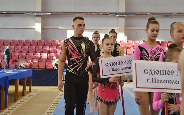 Акробаты Барановичей – лучшие в стране Акробаты Барановичей – лучшие в стране