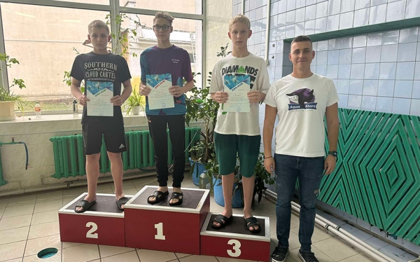 Барановичская команда пловцов вернулась из Пинска с триумфом