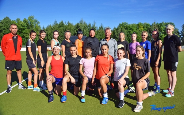 Барановичские хоккеистки разыграют кубок VII Минского турнира по индорхоккею Барановичские хоккеистки разыграют кубок VII Минского турнира по индорхоккею