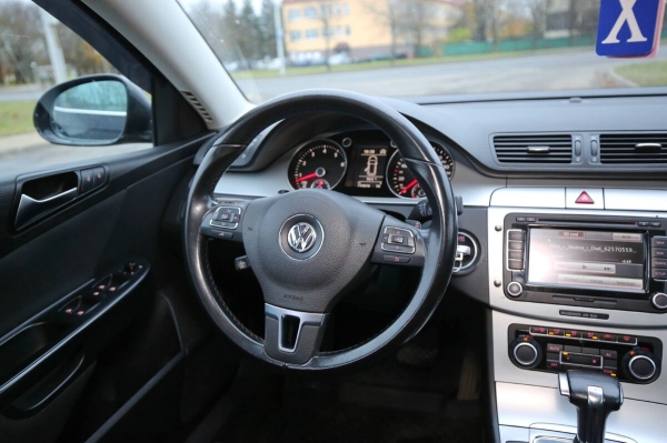 Белорус купил бензиновый VW Passat (B6) за $6 800. Проверили, стоил ли он своих денег
