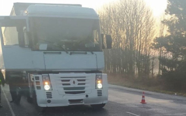 Грузовик насмерть сбил пенсионерку в Ивановском районе Грузовик насмерть сбил пенсионерку в Ивановском районе