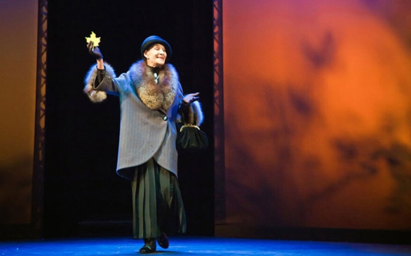 Народной артистке Беларуси Зинаиде Зубковой исполняется 85 лет Народной артистке Беларуси Зинаиде Зубковой исполняется 85 лет