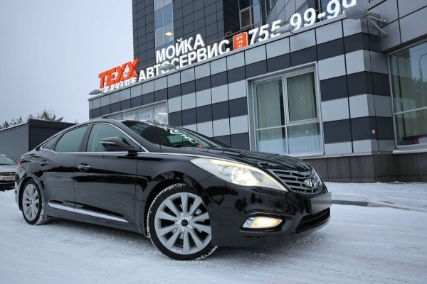 «Отъездил десять лет и ни на секунду не пожалел!». Белорус о владении корейским бизнес-седаном Hyundai Grandeur