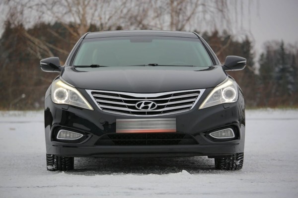 «Отъездил десять лет и ни на секунду не пожалел!». Белорус о владении корейским бизнес-седаном Hyundai Grandeur