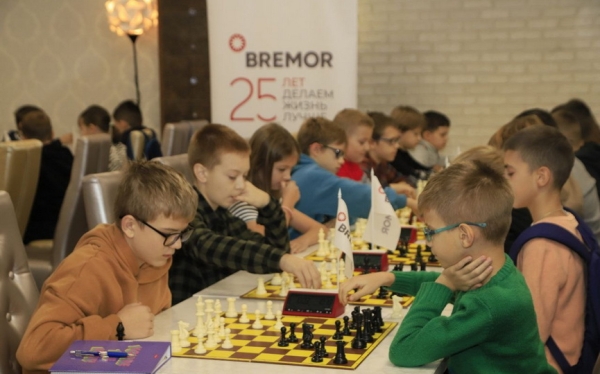 Школьник из Барановичей стал «Лучшим шахматистом»