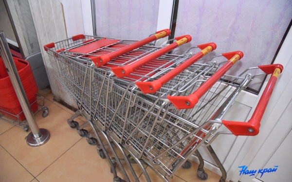  Сколько денег белорусы оставляют в магазинах каждый день