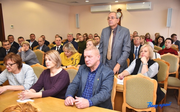 В Барановичах решали, что поможет привести кадры на предприятия В Барановичах решали, что поможет привести кадры на предприятия