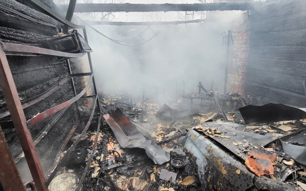  В Барановичском районе загорелся гараж