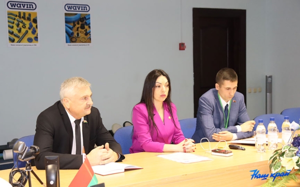   В преддверии важной избирательной кампании в Барановичах стартовали встречи с работающей молодежью