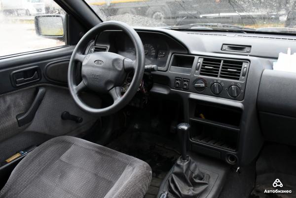 Зачем самолет, если есть Ford за 150 долларов? Автомобильное путешествие не для слабонервных Зачем самолет, если есть Ford за 150 долларов? Автомобильное путешествие не для слабонервных