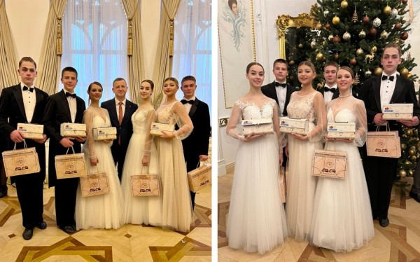 Барановичская «Фиеста» в Коссово обучила лучшую молодежь Брестчины бальным танцам Барановичская «Фиеста» в Коссово обучила лучшую молодежь Брестчины бальным танцам