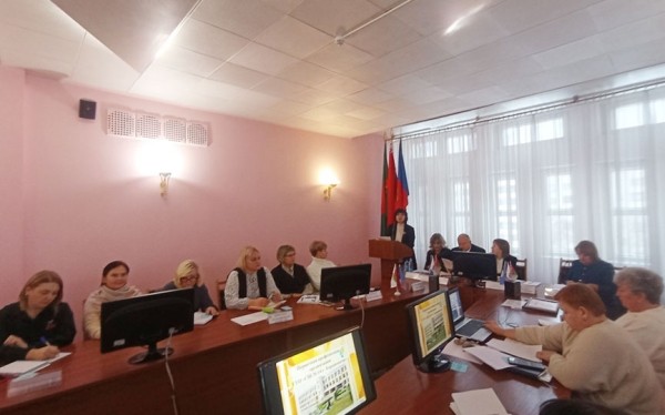 Что обсуждали на пленуме Барановичской городской организации Белорусского профсоюза работников образования и науки Что обсуждали на пленуме Барановичской городской организации Белорусского профсоюза работников образования и науки