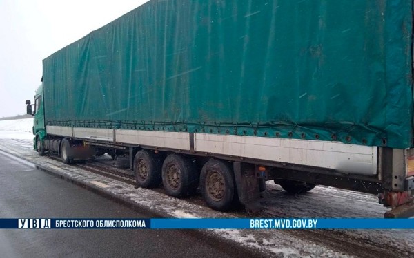 Двое детей и трое взрослых пострадали в ДТП в Пружанском районе