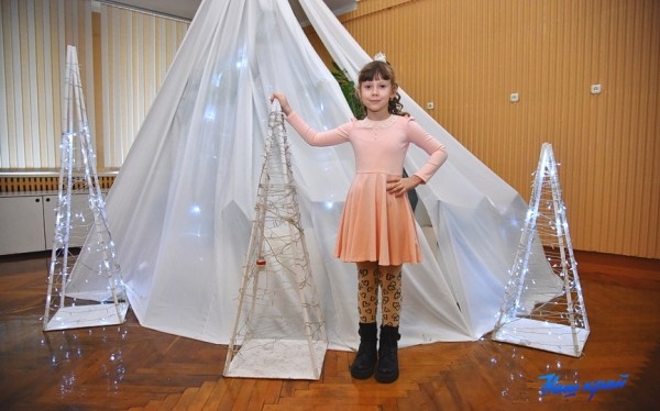 Фотофакт. Как принарядился Дворец детского творчества в Барановичах Фотофакт. Как принарядился Дворец детского творчества в Барановичах