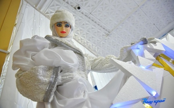 Фотофакт. Как принарядился Дворец детского творчества в Барановичах Фотофакт. Как принарядился Дворец детского творчества в Барановичах