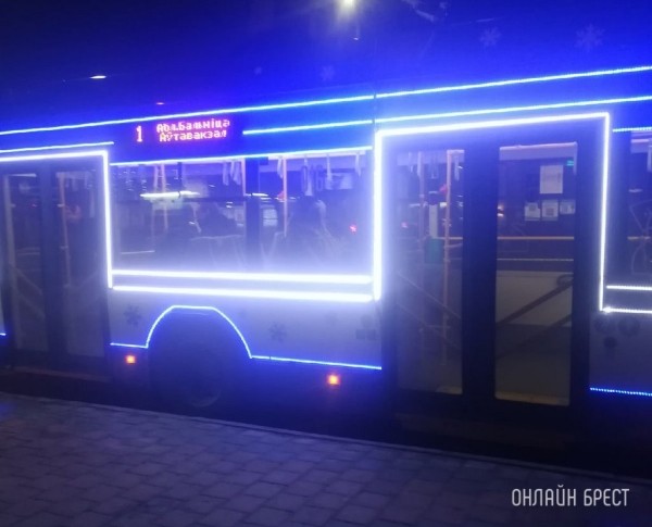 Как будут работать  троллейбусы в новогоднюю  ночь в Бресте