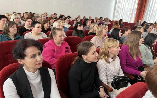 Как победить в конкурсе «Учитель года Беларуси». Екатерина Коваленко поделилась опытом с педагогами Барановичей Как победить в конкурсе «Учитель года Беларуси». Екатерина Коваленко поделилась опытом с педагогами Барановичей