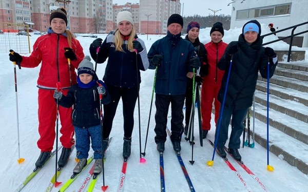 Лыжню! На «Дубово-спорт» в Барановичах открывается пункт проката лыж Лыжню! На «Дубово-спорт» в Барановичах открывается пункт проката лыж