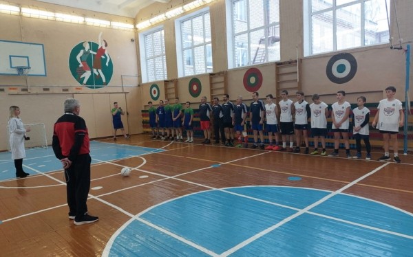 Молчадская санаторная школа приняла турнир по мини-футболу. Кто вышел победителем Молчадская санаторная школа приняла турнир по мини-футболу. Кто вышел победителем