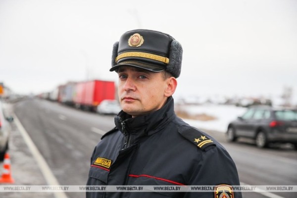 Очередь из фур на подъезде к «Козловичам» растянулась более чем на 30 км Очередь из фур на подъезде к «Козловичам» растянулась более чем на 30 км